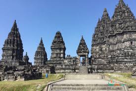 Candi Prambanan – Perbatasan Klaten dan Yogyakarta