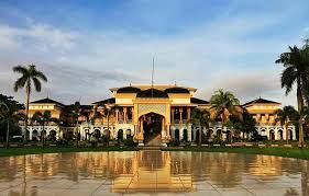 Istana Maimun – Medan, Sumatera Utara