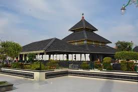 Masjid Agung Demak – Jawa Tengah